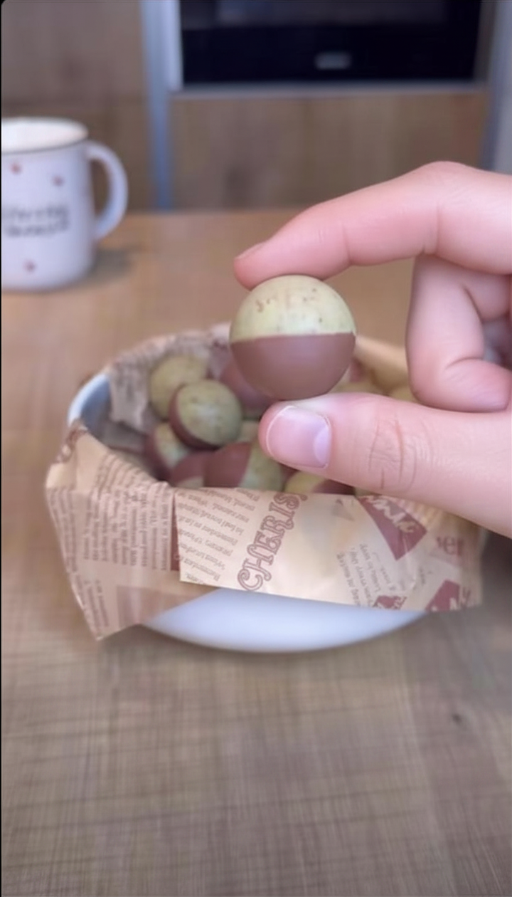 Chokoladekugler med sprød kunafa og pistacie